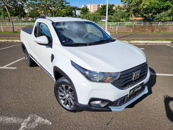 FIAT STRADA 1.3 FIREFLY FLEX FREEDOM CS MANUAL FIAT STRADA 1.3 FIREFLY FLEX FREEDOM CS MANUAL